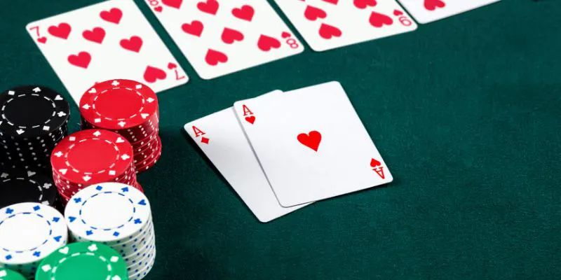 Cách chơi bài Poker chi tiết và bí kíp thắng lớn cho tân thủ 1 Tìm hiểu về game bài Poker